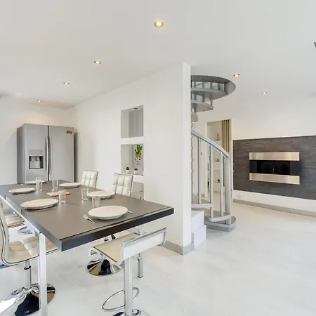 Duplex 3 Ch Entre Paris & - Ideal Groupe Apartman *